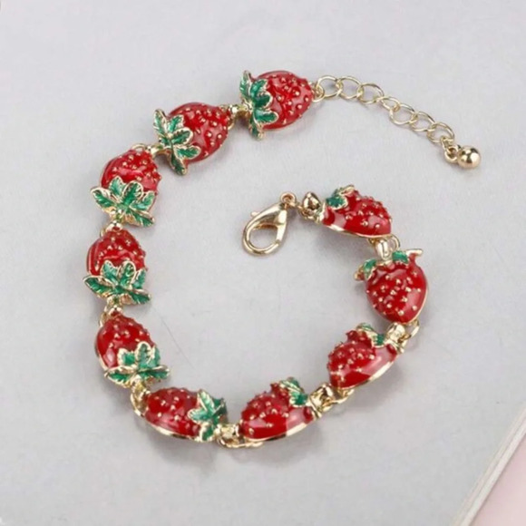 Red and gold strawberry charm bracelet spring summer casual cheerful fruit cute - Picture 5 of 5